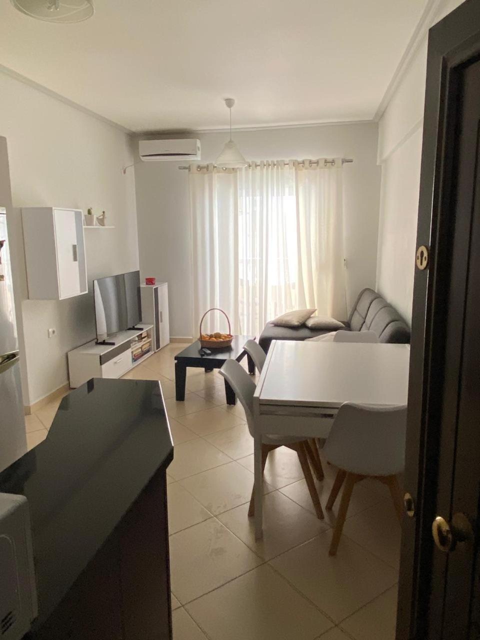 Join The Ionian Apartment Sarande Bagian luar foto